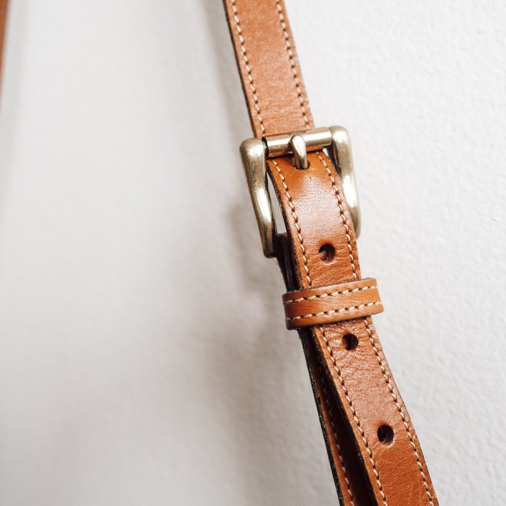 VINTAGE Dooney & Bourke Leather Shoulder Bag - Picture 5 of 9